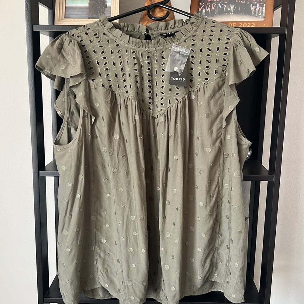 NWT Torrid Blouse